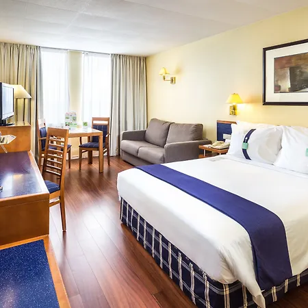 By Ihg Hotel 4*