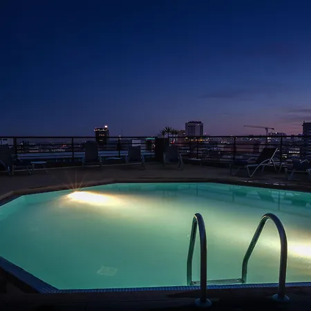 By Ihg 4* Lisbon