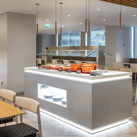 Hotel By Ihg Lisbon
