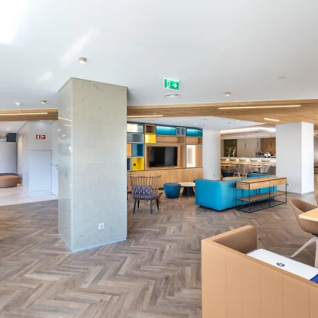 By Ihg Hotel Lisbon