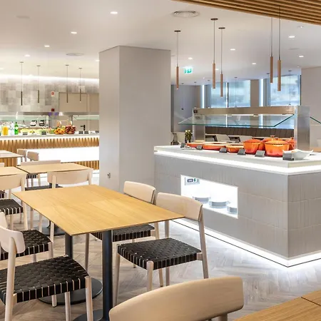 Hotel By Ihg 4*