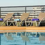 Hotel By Ihg