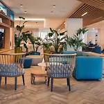 מלון By Ihg 4*