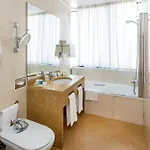 By Ihg מלון 4*