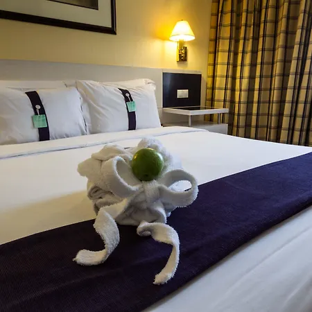 By Ihg Szálloda