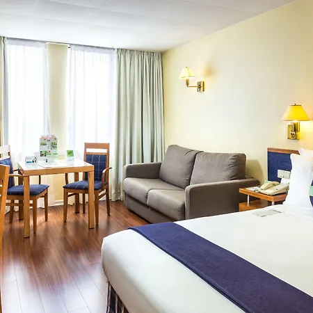 By Ihg Szálloda Lisboa
