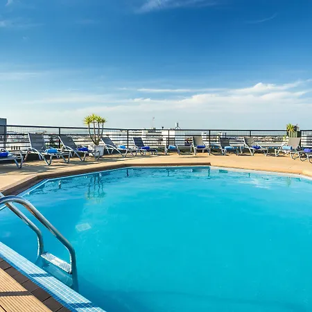 By Ihg Szálloda 4*