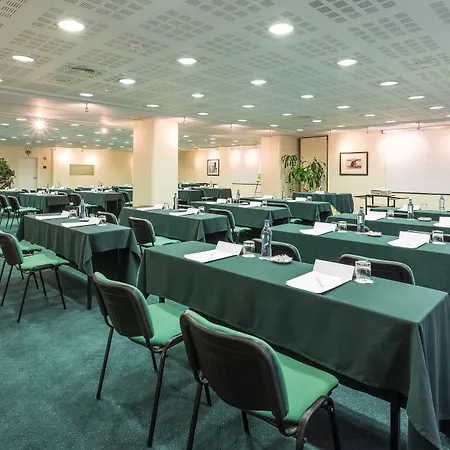 By Ihg 4* Lisboa