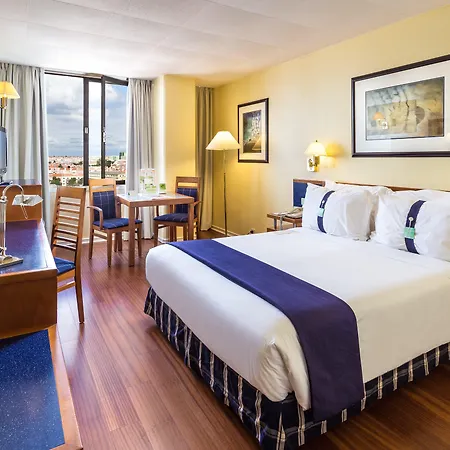 Hotel By Ihg 4*