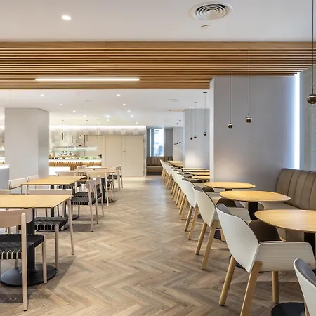 By Ihg Hotel Lisboa