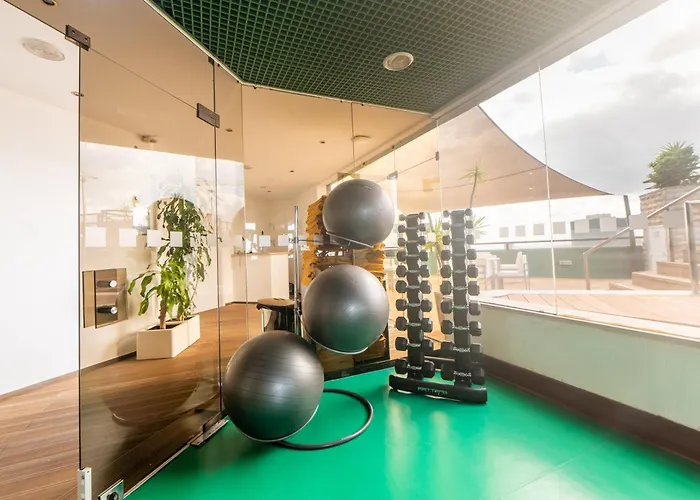 By Ihg 4* Lisbon