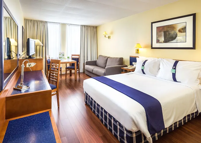 By Ihg