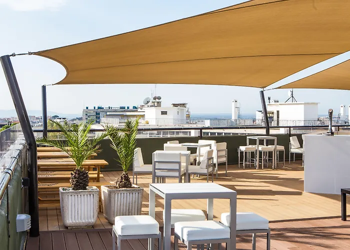Hotel By Ihg 4*