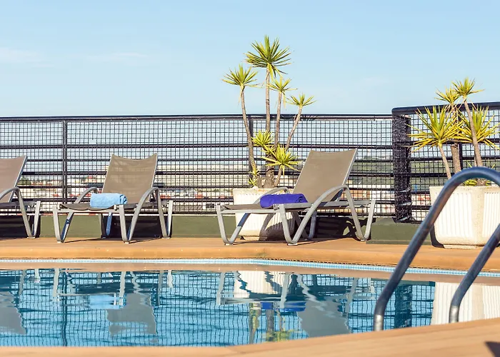 By Ihg Hotel 4*