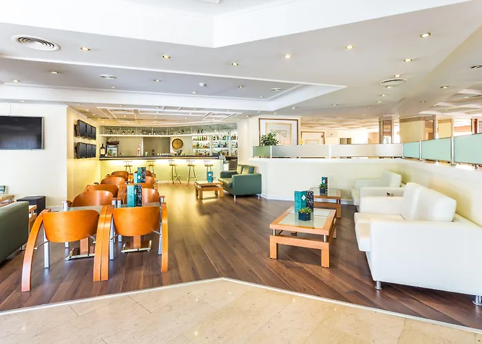 Hotel By Ihg 4*